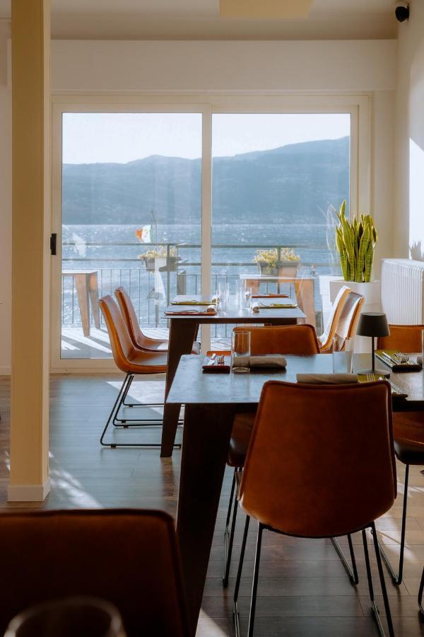 Hotel La Dama Del Porto à Laveno-Mombello Extérieur photo